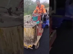 Was sind die Hauptmerkmale einer thermoplastischen Straßenmaschine?